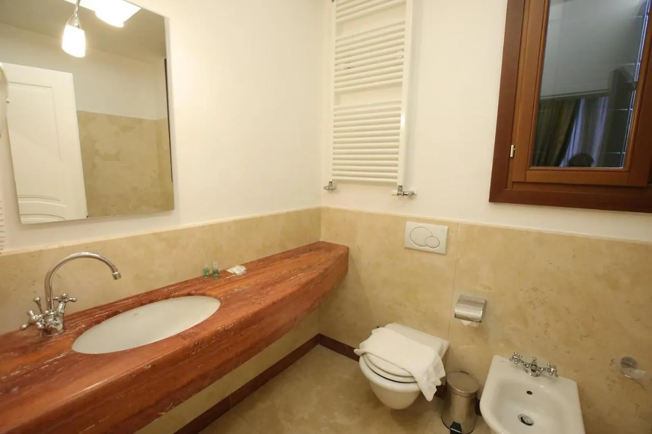 Guest house Alla Vigna Venice