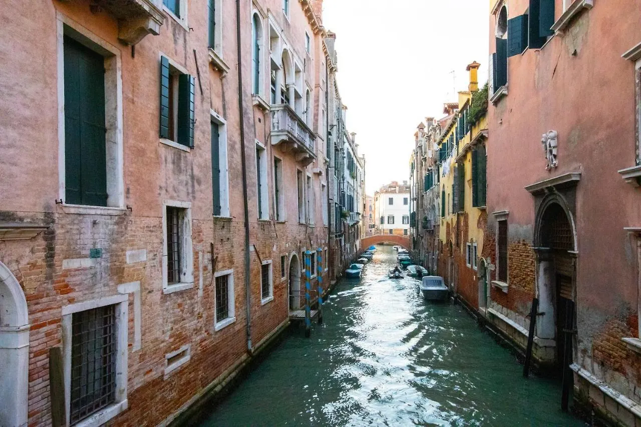 Alla Vigna Venice 2*,